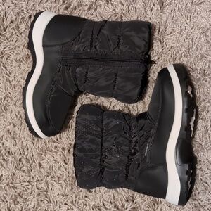 Adorababy Black Snow Boots